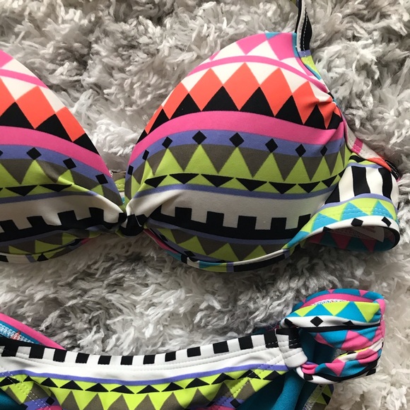 Colourful Bikini Top - Picture 2 of 4